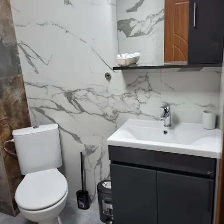 панорамен пентхаус - кабинков лифт - 3 спални *