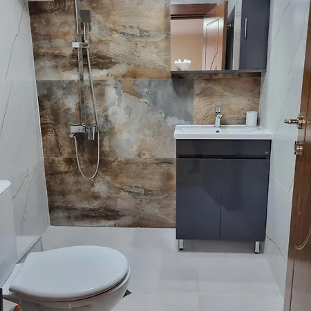 панорамен пентхаус - кабинков лифт - 3 спални Banszko