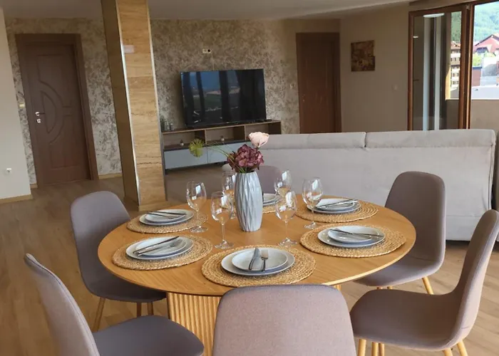 Apartman панорамен пентхаус - кабинков лифт - 3 спални