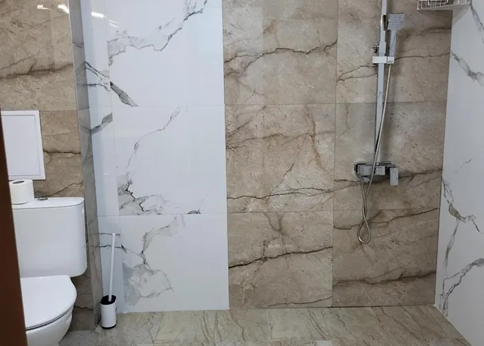 панорамен пентхаус - кабинков лифт - 3 спални Banszko